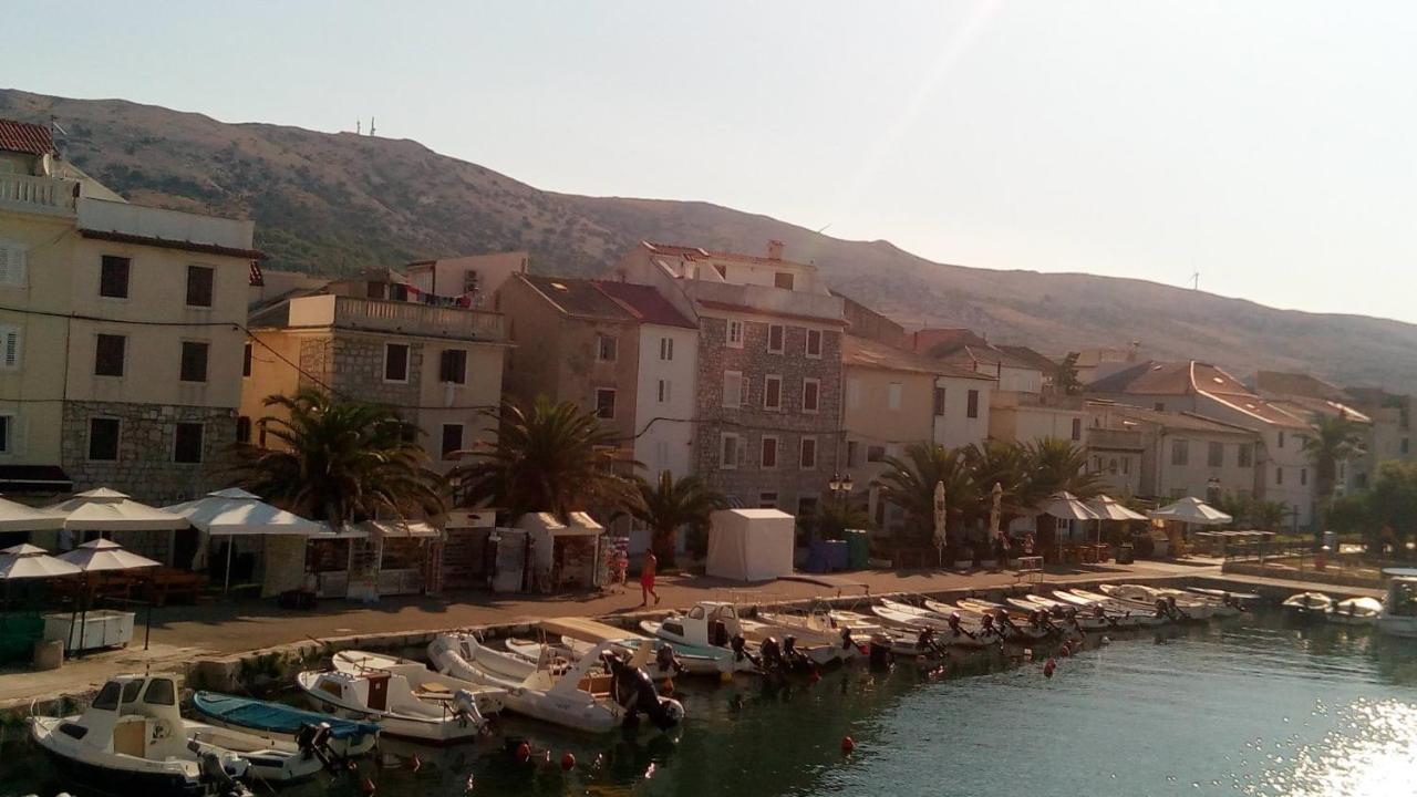 Apartment Pepo Pag باغ المظهر الخارجي الصورة